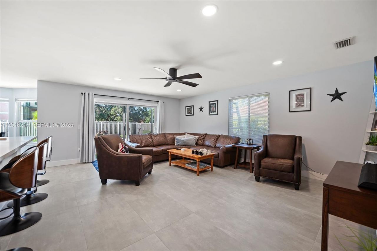 13910 Monticello St, Davie, FL 33325 Photo