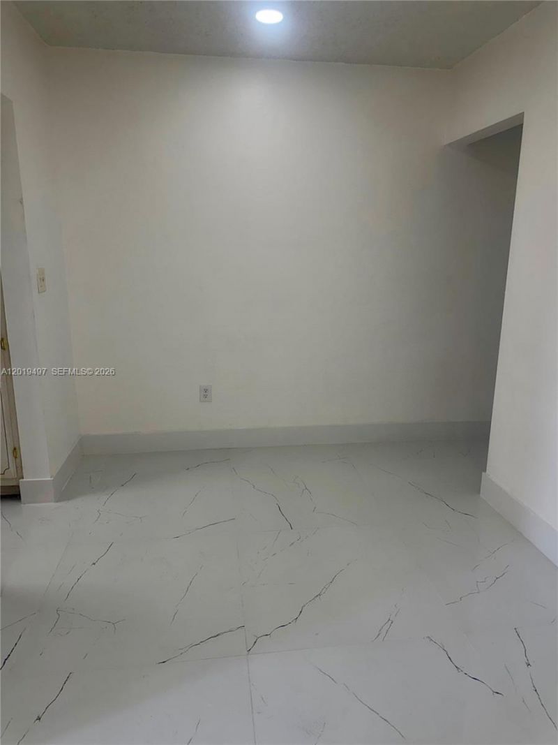 3700 NW 62nd Ave, Unit 207, Virginia Gardens, FL 33166 Photo