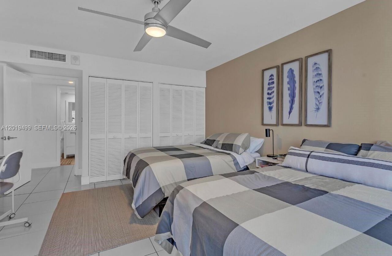 550 Ocean Dr , Unit 4E, Key Biscayne, FL 33149 Photo