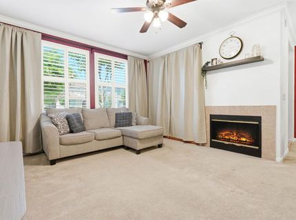 8398 Crystal Walk Cir, Elk Grove, CA 95758 Photo