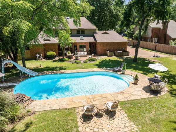 1989 WOODCHASE CV, Memphis, TN 38016