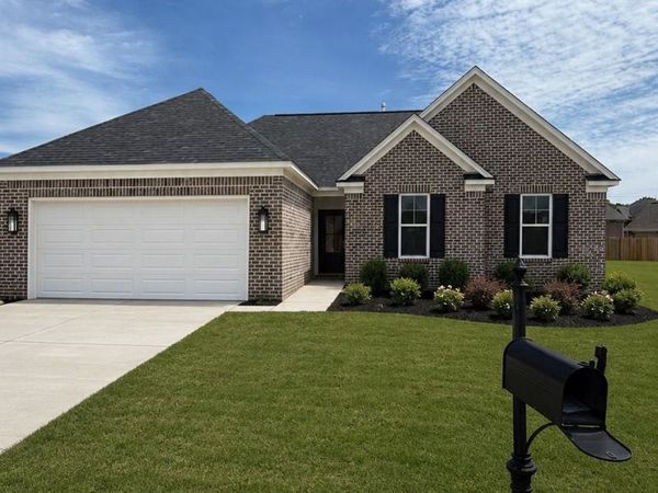 5420 WHITE PEARL LN, Memphis, TN 38109