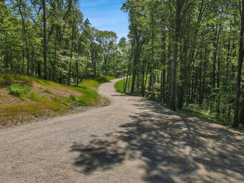 18573 Huggins Road, Logan, OH 43138 Photo 21