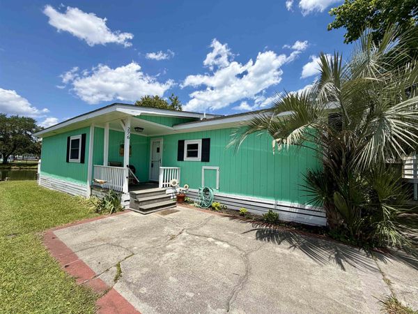 276 Flamingo Ct. , Surfside Beach, SC 29575