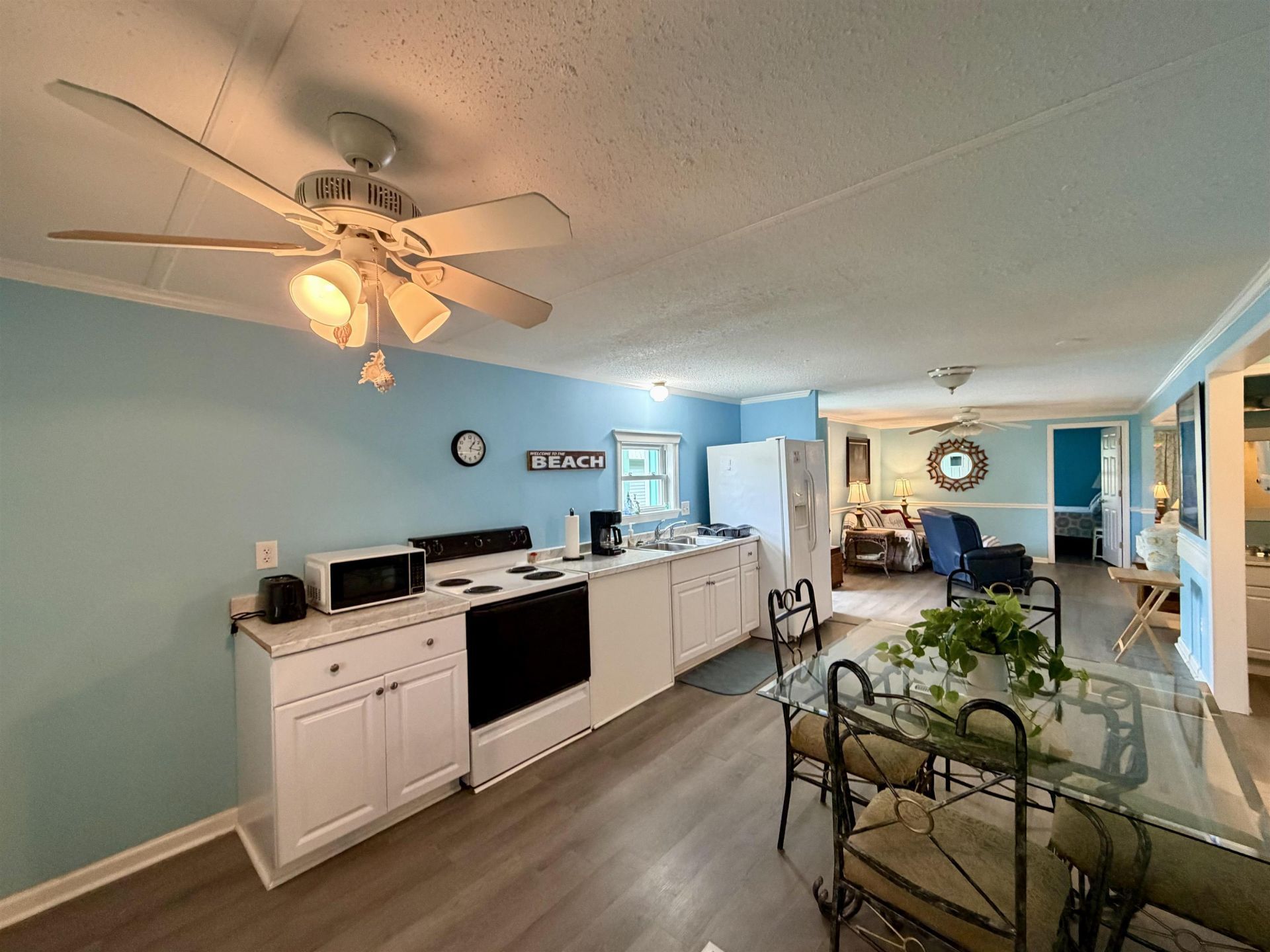 276 Flamingo Ct.  Photo 4