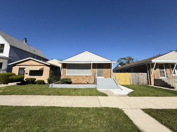 9619 S Bishop Street , Chicago, IL 60643