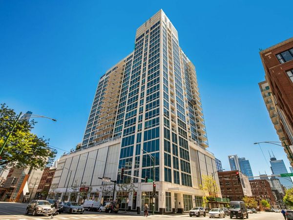757 N Orleans Street , Unit 1412, Chicago, IL 60654