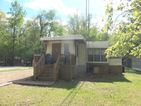 21/216 Woodhaven , Sublette, IL 61367