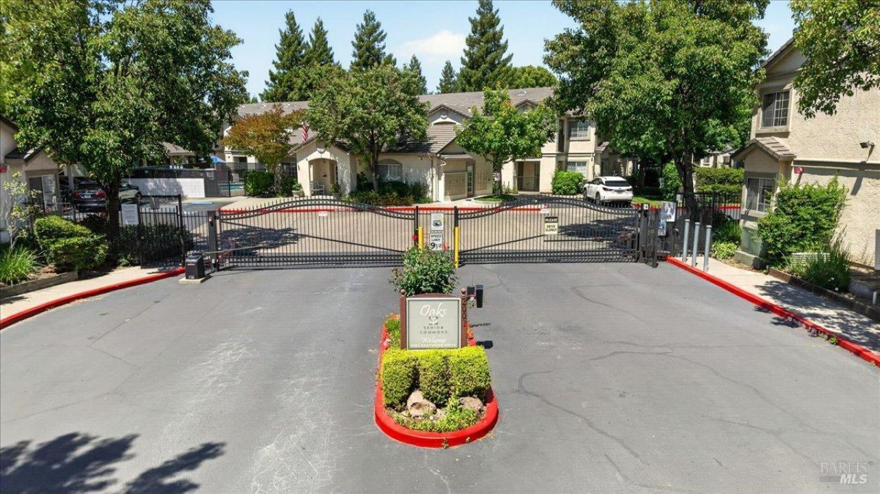 2001 Eastwood Drive, Vacaville, CA 95687 Main Photo