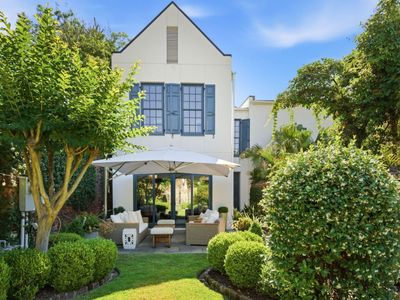 4 Bedons Alley, Charleston, SC 29401