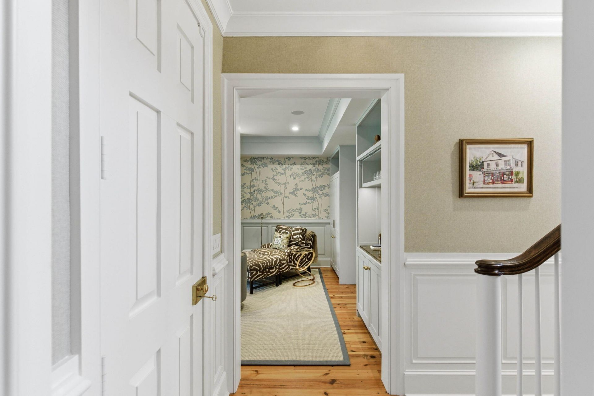 4 Bedons Alley Photo 12