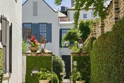 4 Bedons Alley photo 4