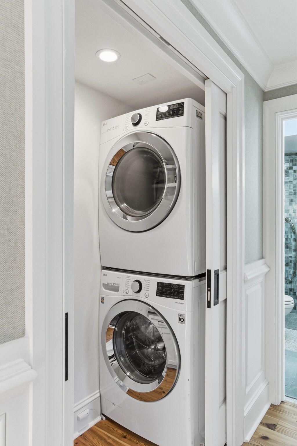 4 Bedons Alley Photo 41