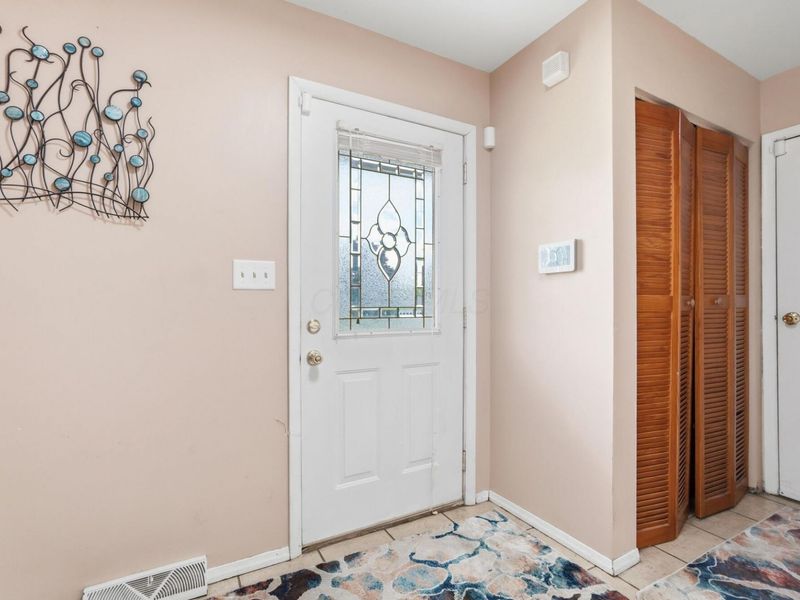 1453 Demorest Road, Columbus, OH 43228 Photo 6