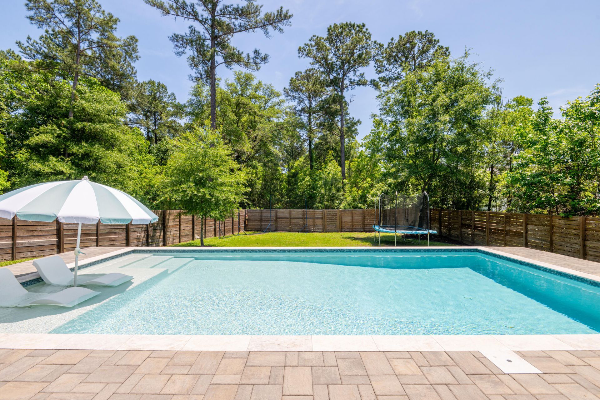 1055 Harriman Lane Photo 38