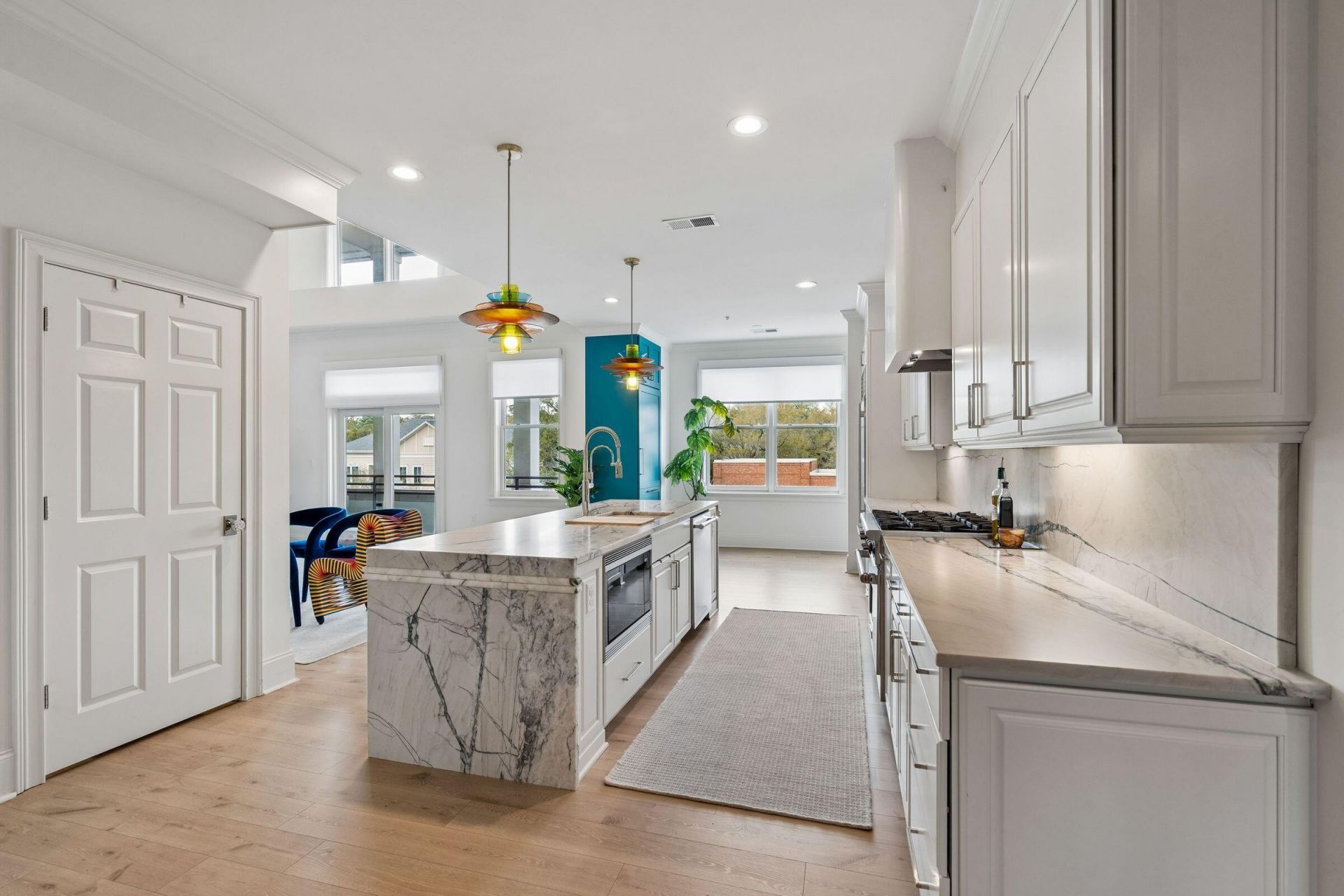 245 Seven Farms Drive Photo 19