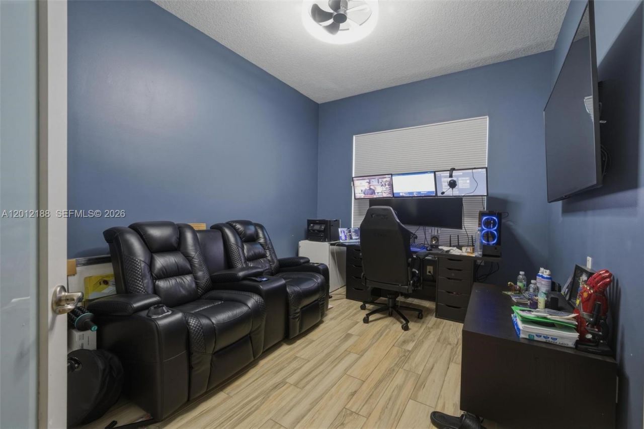 8815 NW 37th Dr , Coral Springs, FL 33065 Photo