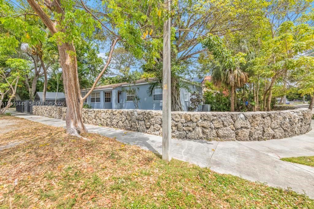 2301 Tequesta Ln, Coconut Grove, FL 33133 Photo