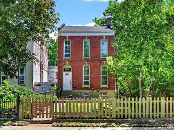 2708 Indiana Avenue, St Louis, MO 63118
