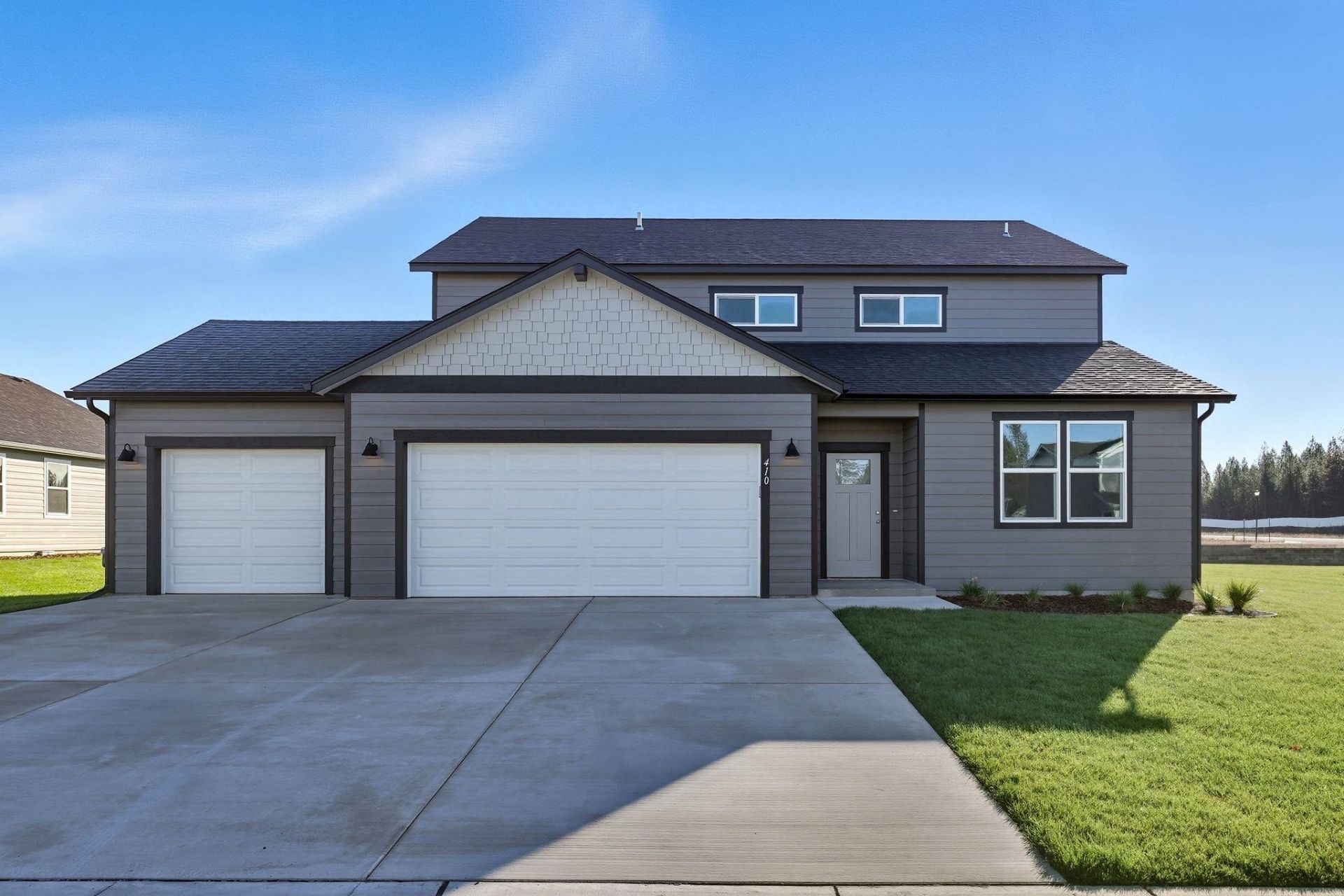 410 N Washington Dr, Deer Park, WA 99006 Main Photo