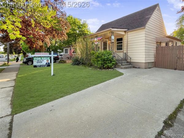 18923 Hanna Street, Melvindale, MI 48122