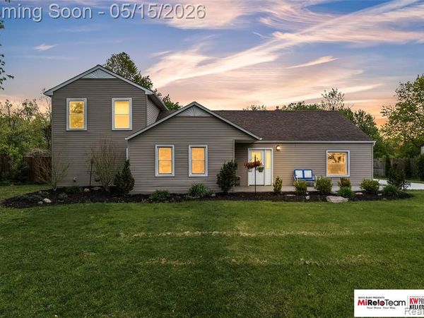 16245 Helen Street, Southgate, MI 48195
