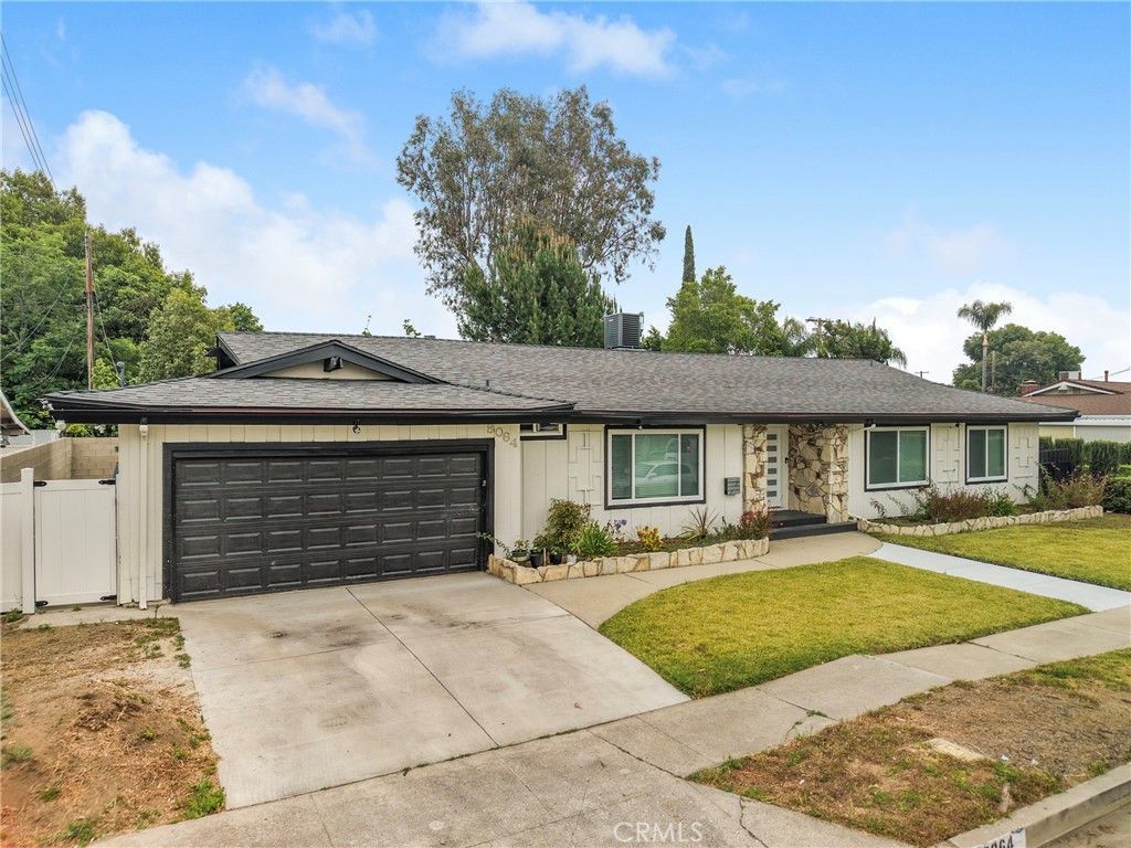 8064 Crosnoe, Panorama City, CA 91402 Main Photo