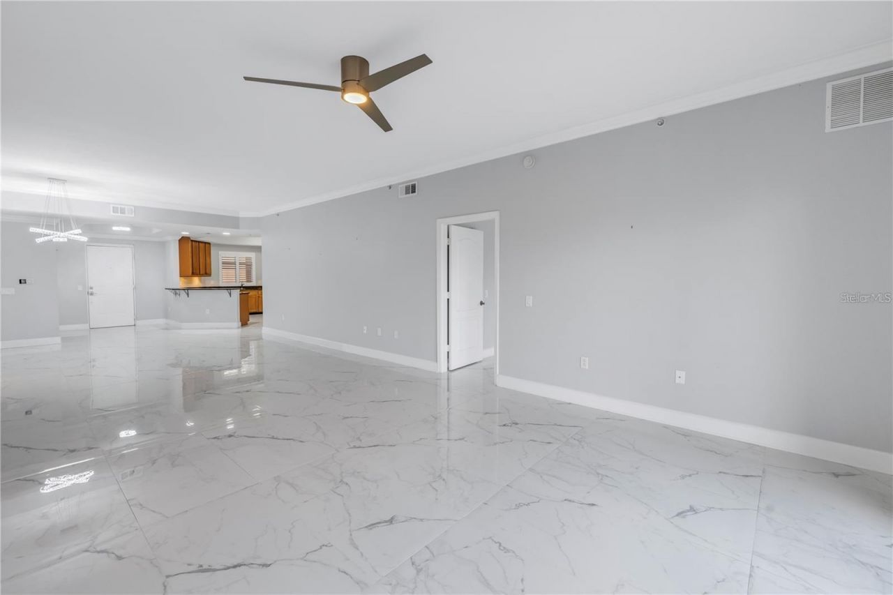 12077 Gandy Boulevard N, Unit 332, Saint Petersburg, FL 33702 Photo
