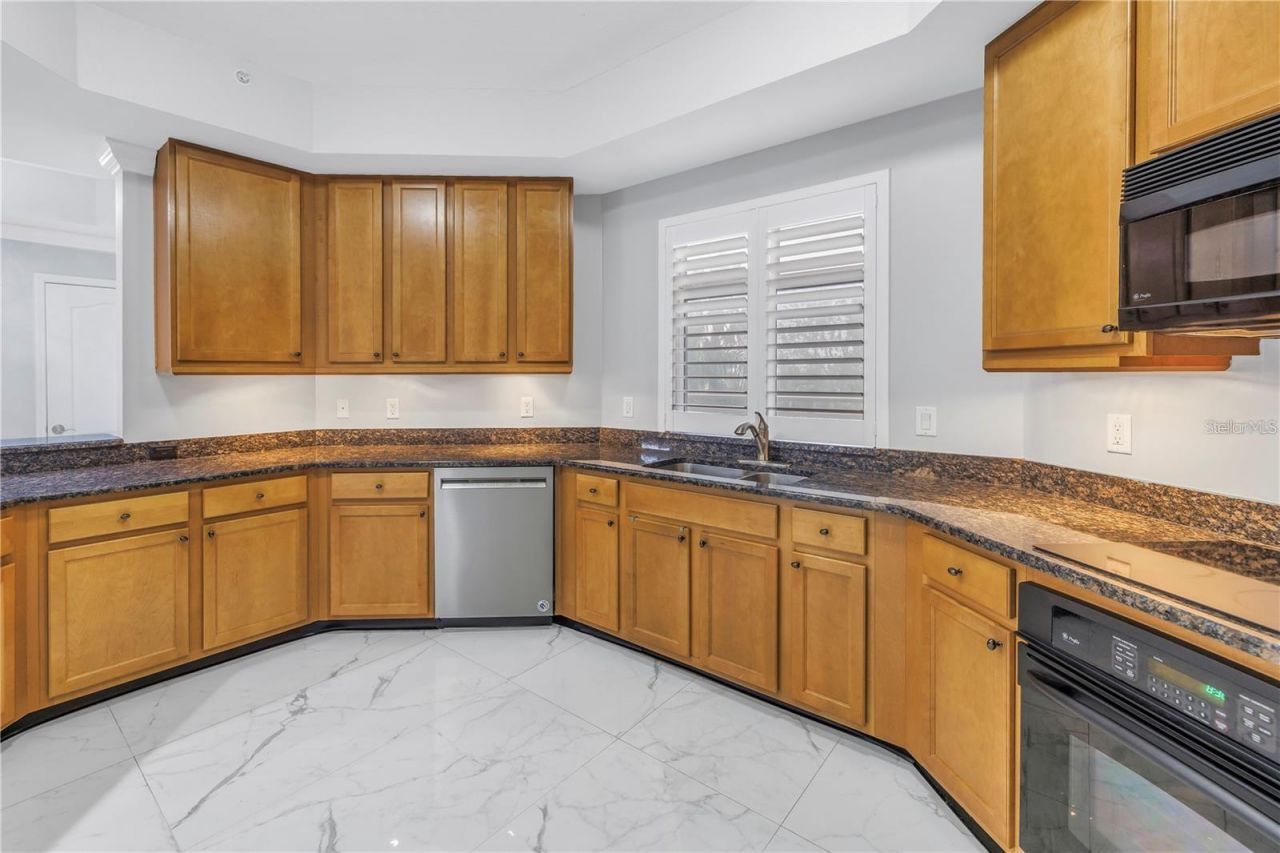 12077 Gandy Boulevard N, Unit 332, Saint Petersburg, FL 33702 Photo