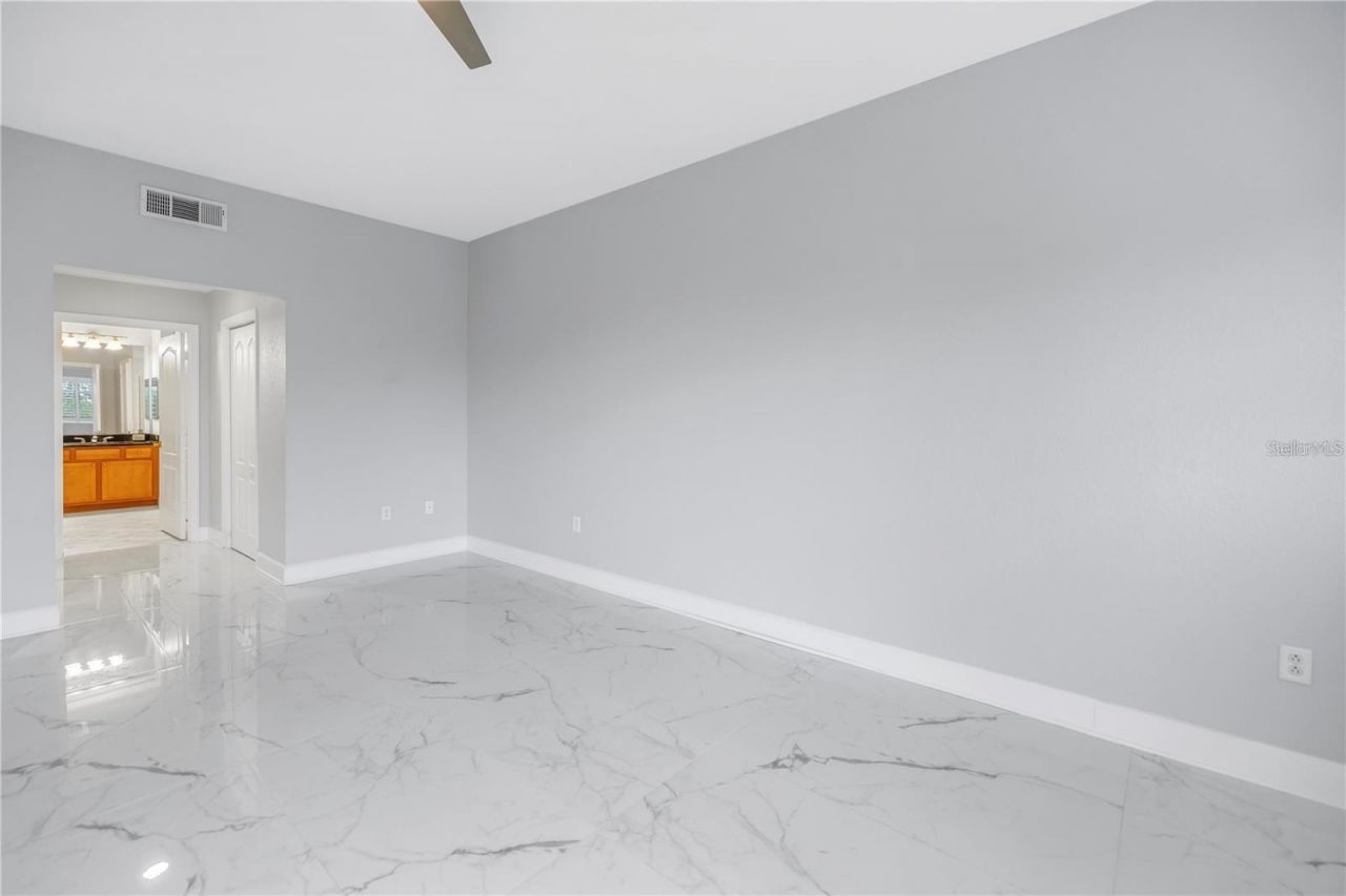 12077 Gandy Boulevard N, Unit 332, Saint Petersburg, FL 33702 Photo