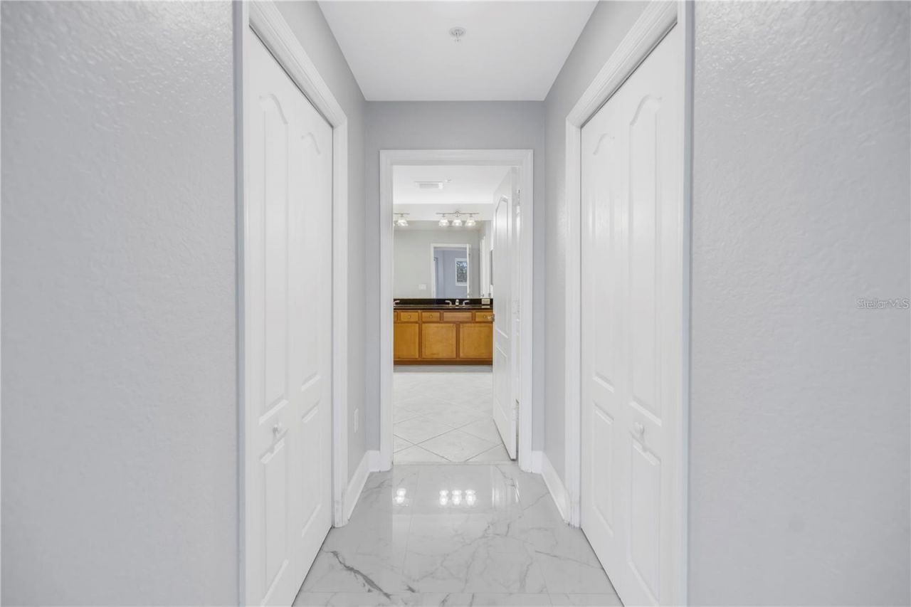 12077 Gandy Boulevard N, Unit 332, Saint Petersburg, FL 33702 Photo