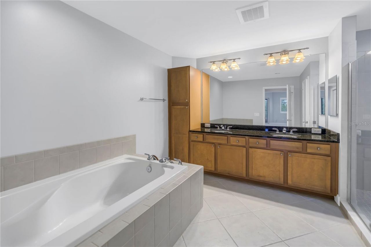 12077 Gandy Boulevard N, Unit 332, Saint Petersburg, FL 33702 Photo