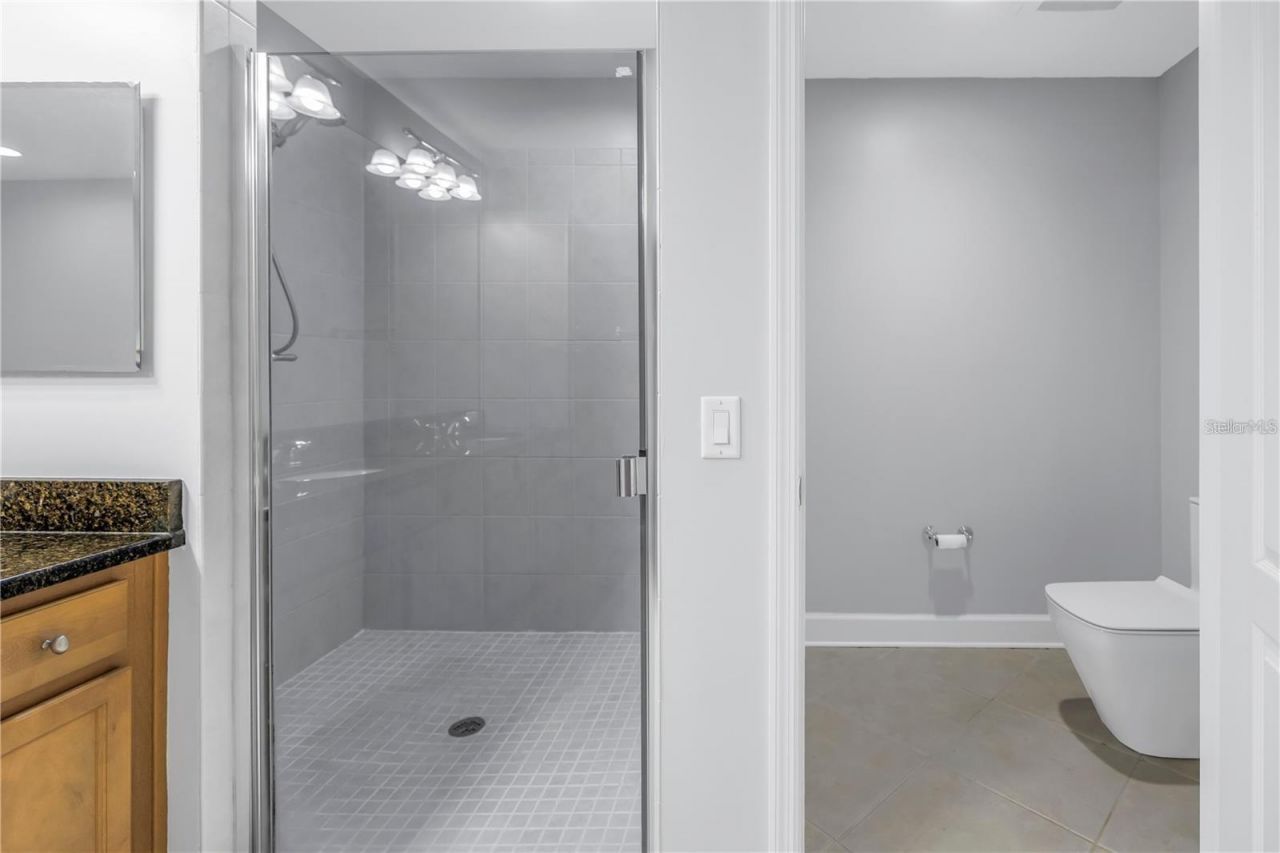 12077 Gandy Boulevard N, Unit 332, Saint Petersburg, FL 33702 Photo