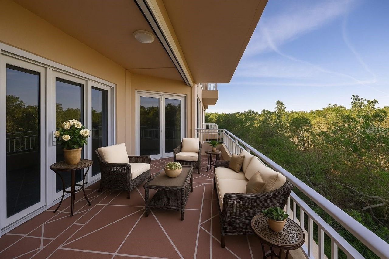 12077 Gandy Boulevard N, Unit 332, Saint Petersburg, FL 33702 Photo