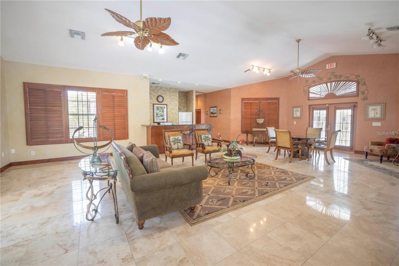 12077 Gandy Boulevard N, Unit 332, Saint Petersburg, FL 33702 Photo
