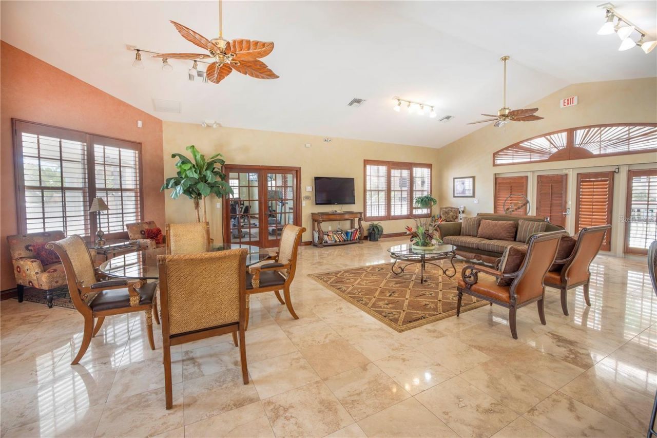 12077 Gandy Boulevard N, Unit 332, Saint Petersburg, FL 33702 Photo