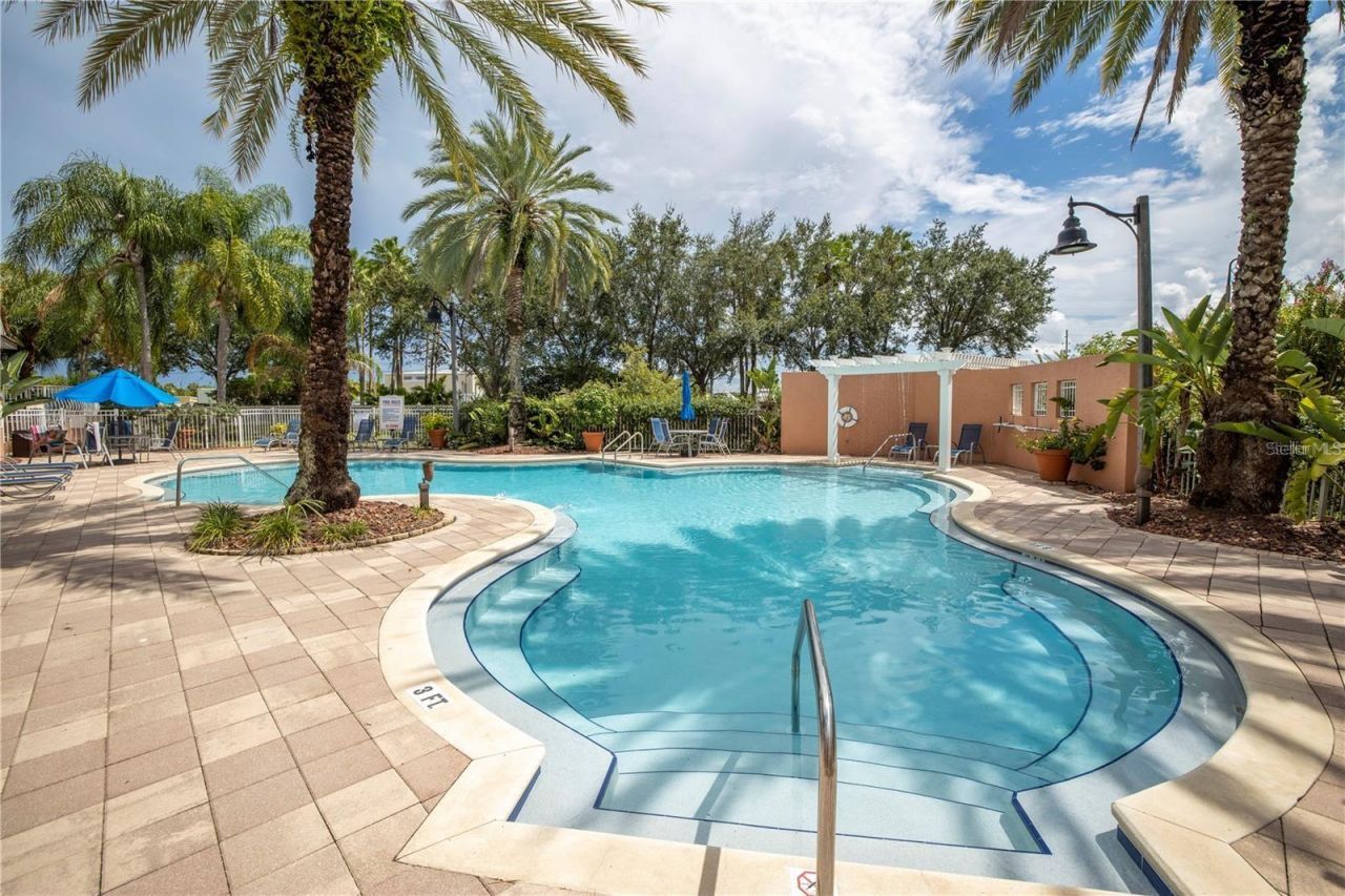 12077 Gandy Boulevard N, Unit 332, Saint Petersburg, FL 33702 Photo