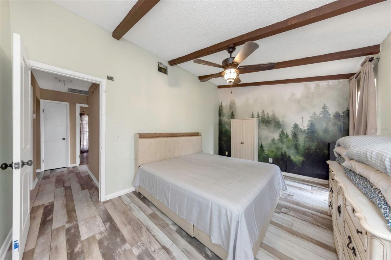 17704 Rivendel Road , Lutz, FL 33549 Photo