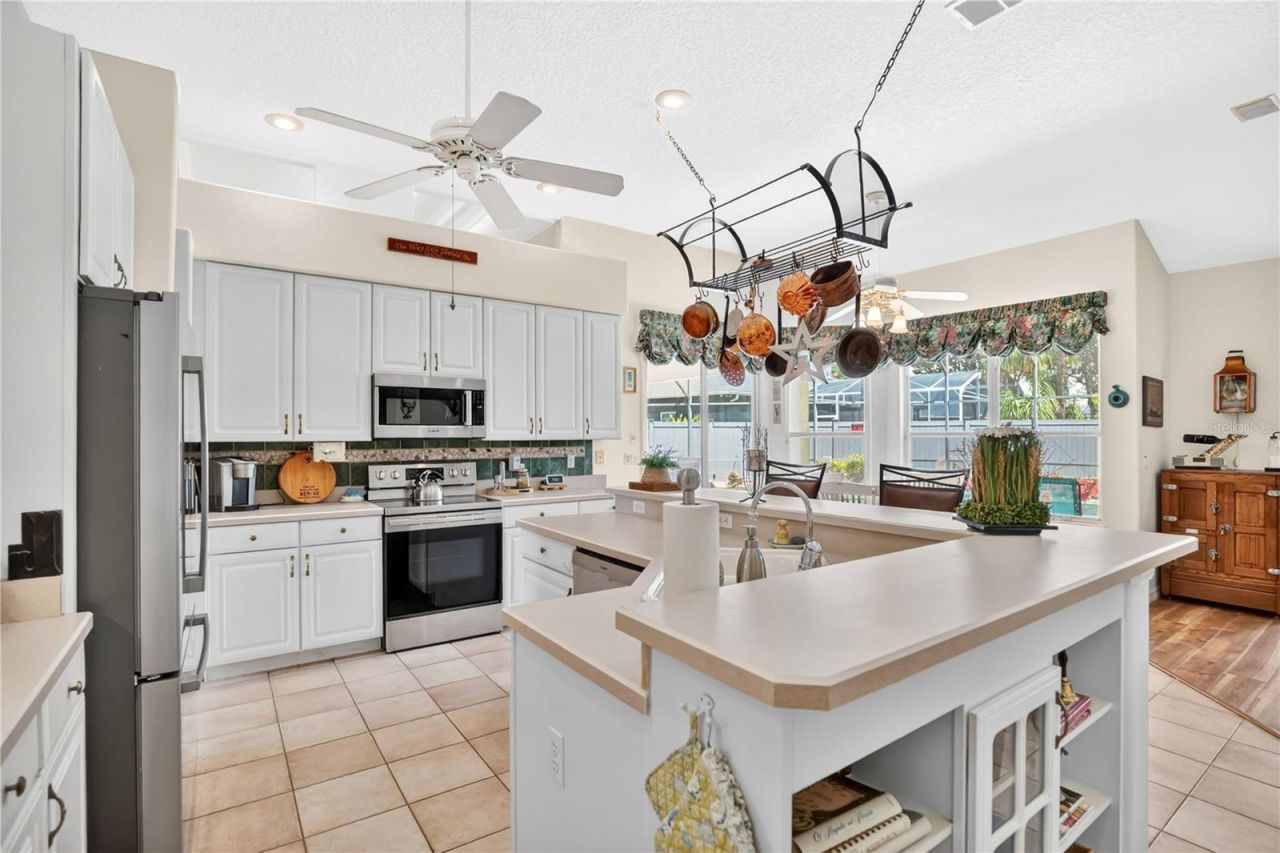 5237 Chiswick Circle, Belle Isle, FL 32812 Photo