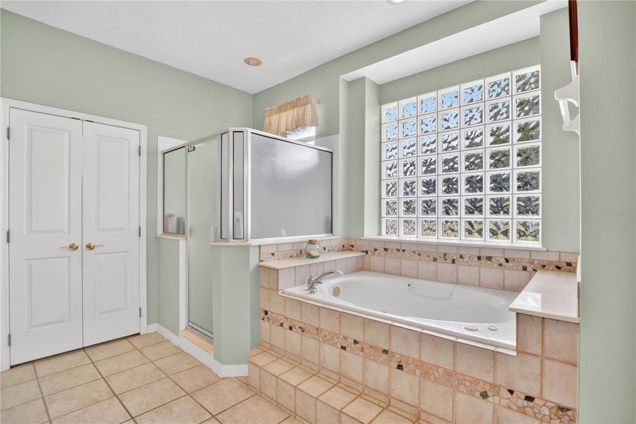5237 Chiswick Circle, Belle Isle, FL 32812 Photo