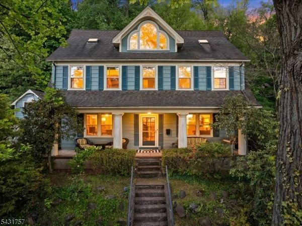 52 Warfield St, Montclair, NJ 07043