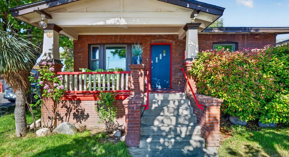 800 S Center Street, Reno, NV 89501 Photo