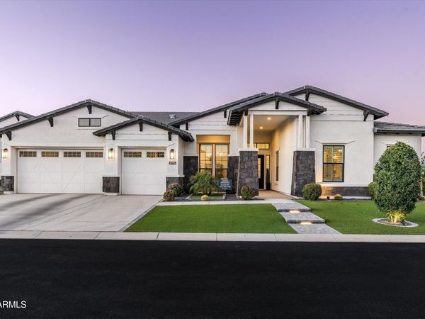 20756 E INDIANA Avenue, Queen Creek, AZ 85142
