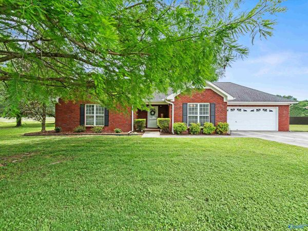108 City Park Road, New Hope, AL 35760