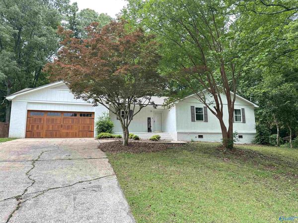 4089 Skylark Circle S, Southside, AL 35907
