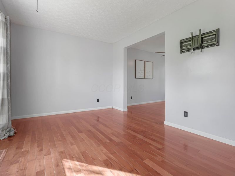 729 N Starr Court, Pickerington, OH 43147 Photo 7