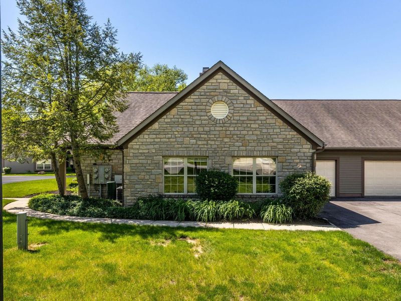 7756 Redman Lane, Reynoldsburg, OH 43068 Photo 3