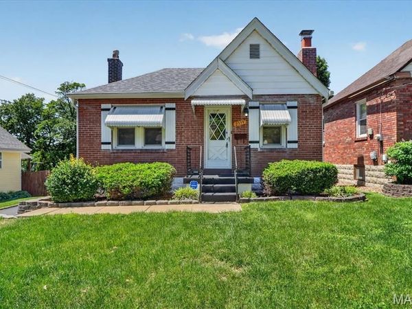 2339 Dawes Place , Overland, MO 63114