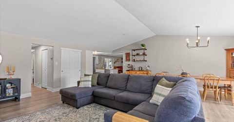1270 Express Street, Sparks, NV 89434 Photo