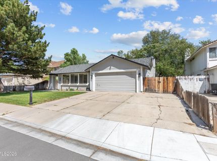 1270 Express Street, Sparks, NV 89434 Photo